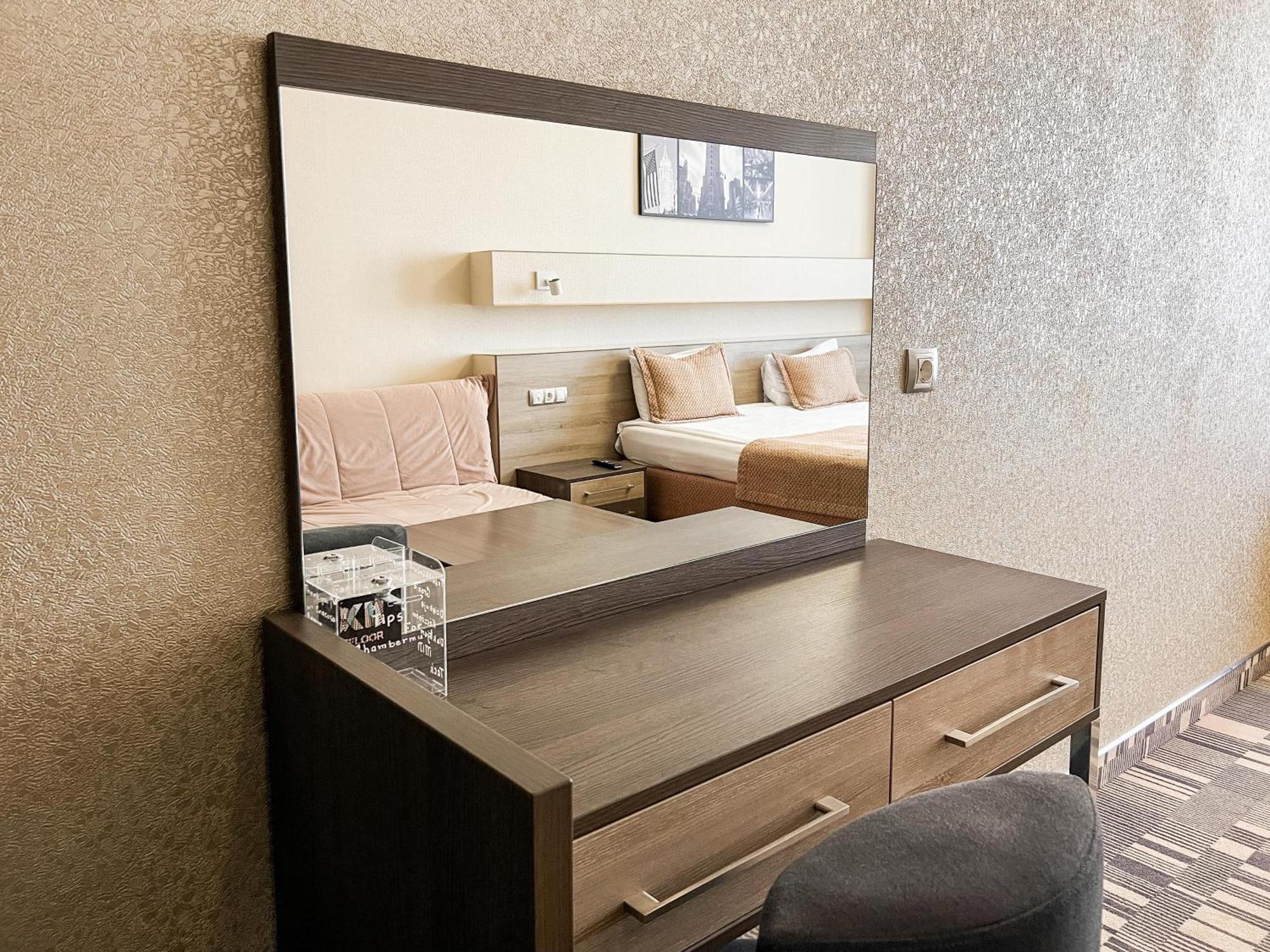12Th Floor Apartments Odesa Exterior photo